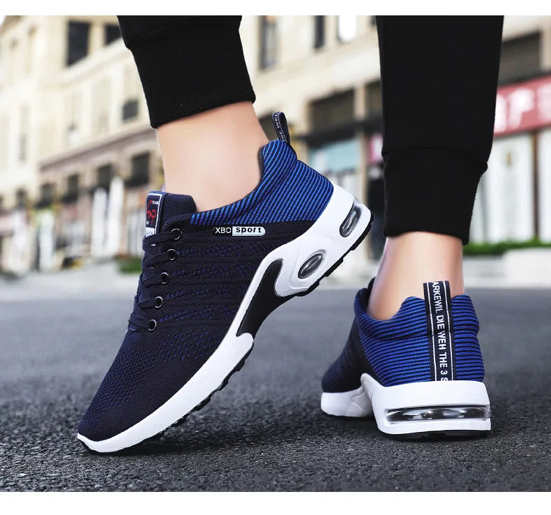 Shoes men 2025 new trend men's shoes breathable lace-up running shoes Korean version light casual sports shoes