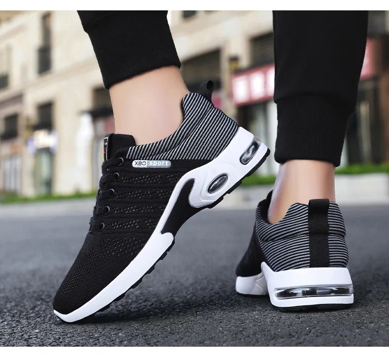 Shoes men 2025 new trend men's shoes breathable lace-up running shoes Korean version light casual sports shoes