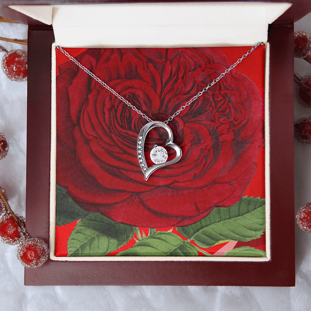 “Timeless Heart Pendant – A Classic Expression of Love”