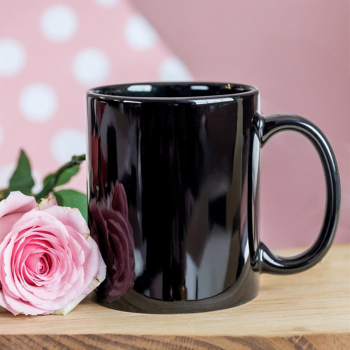 “Handcrafted Ceramic Mug – Perfect Personalized Coffee Gift”